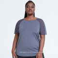 Essential Tee Plus Size Women Женская рубашка с коротким рукавом рубашкой, длина бедра.